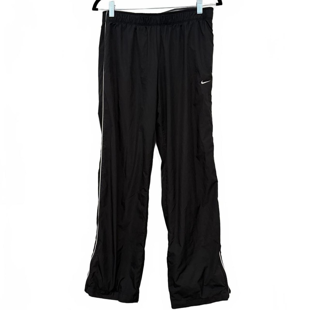 Nike  Black Nylon Track Pants Size M with pockets